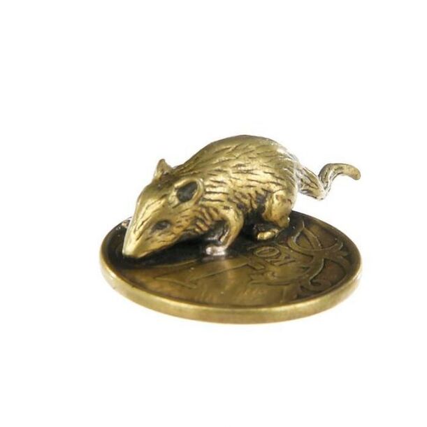 Bag mouse amulet with a coin for success in money matters